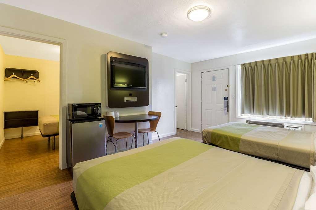 Motel 6 Сан-Рафаель Номер фото